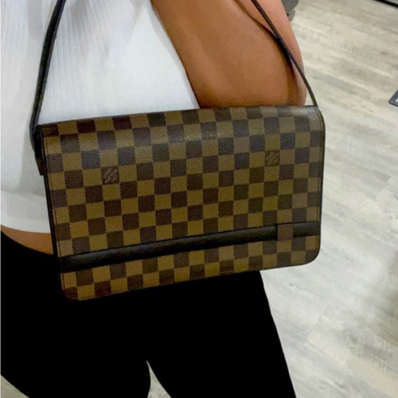 Louis Vuitton Handbags - Es. Retail $1400 Authentic Louis Vuitton Damier Ebene Tribeca Carre Bag